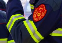 Пожарникарите интервенирале на опожарен електричен столб