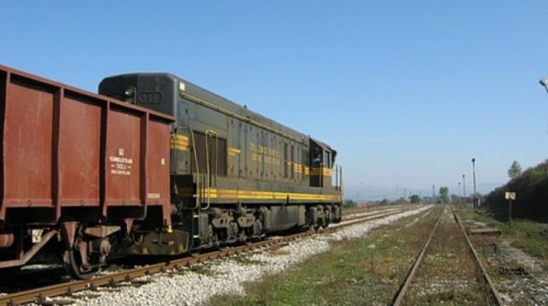 Kаменуван воз во Кумановско