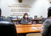 По Шекеринска, и Царовска најави заминување од Владата