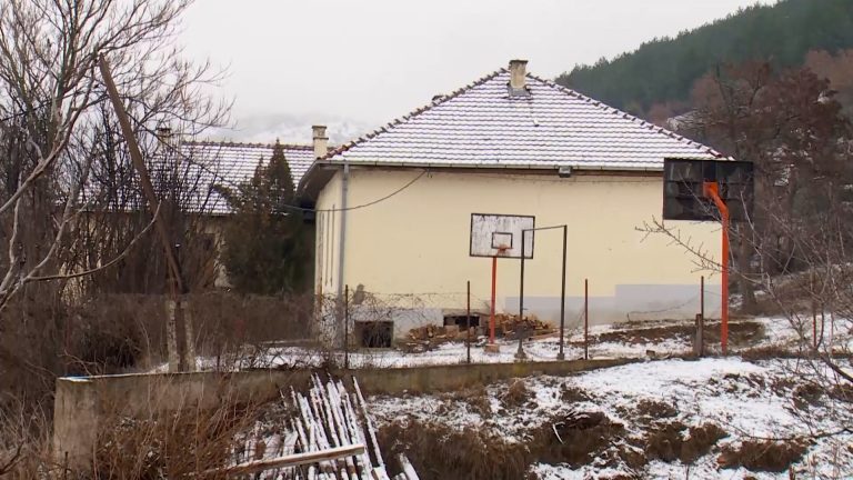 7.Ќе се реконструира училиштето во Пчиња