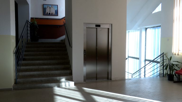 LIFT GIMNAZIJA